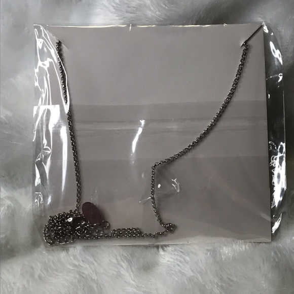 NWT South Hill Designs Silver Tone Necklace w Pink Glitter Pendant - Picture 4 of 4